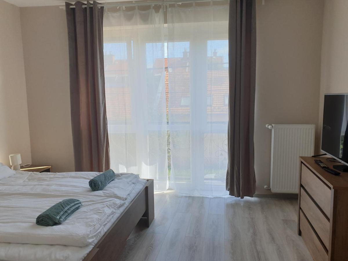Chill House Apartman Eger Esterno foto