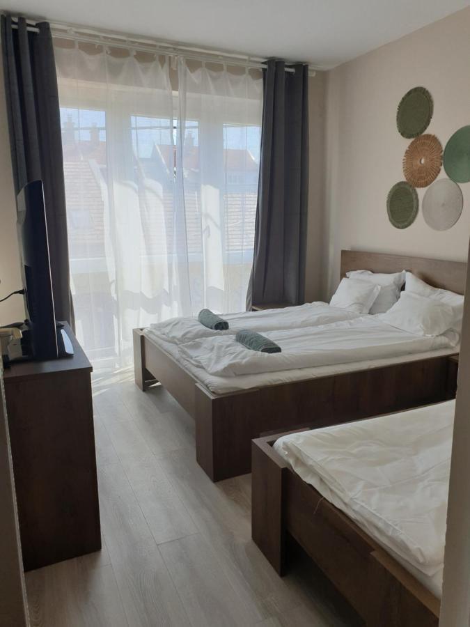 Chill House Apartman Eger Esterno foto